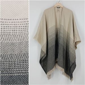 Roots Ombre Knit Open Shawl